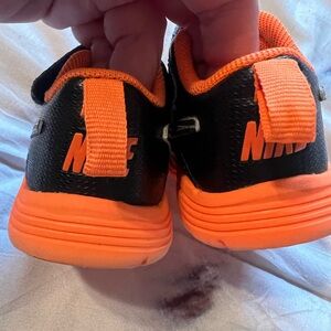 Nike Kids Black and Orange Sneakers